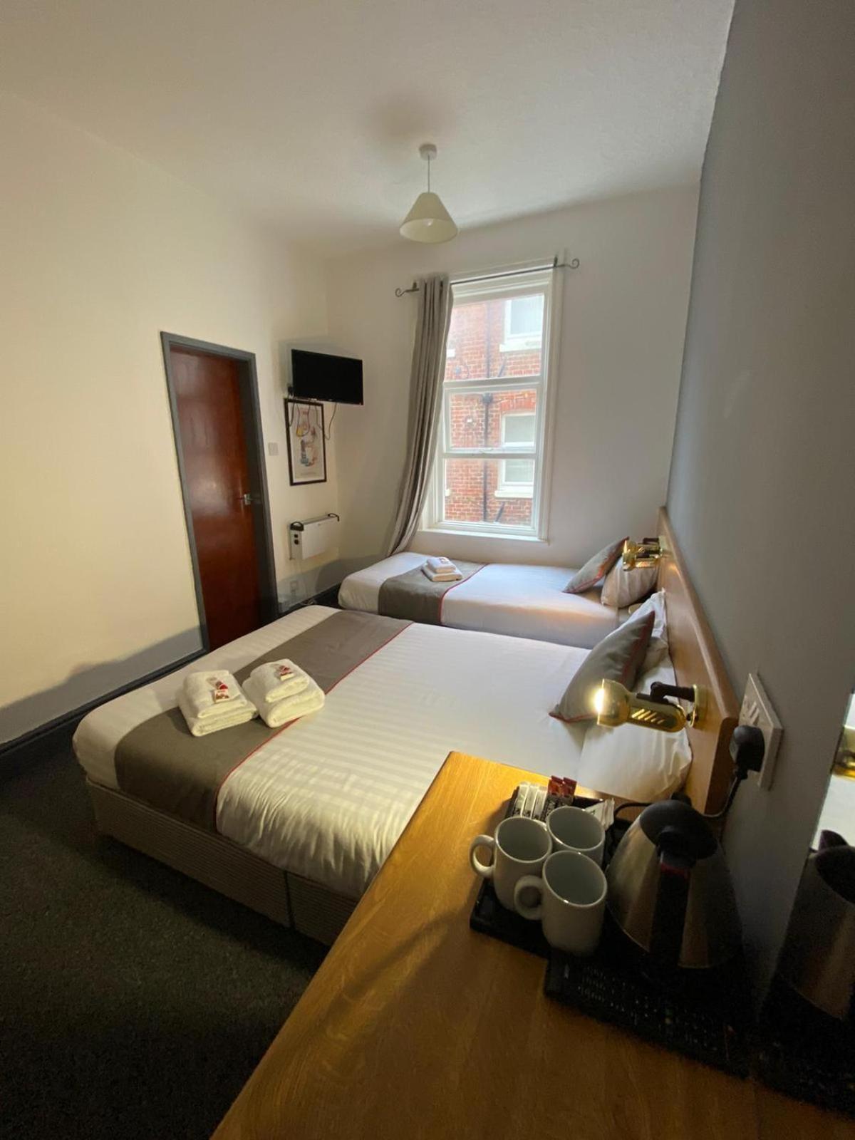 Alumhurst Hotel Blackpool Esterno foto